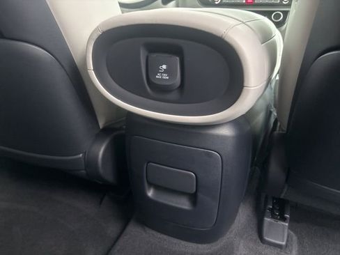 New 2026 Hyundai Palisade Calligraphy image 9