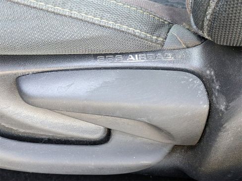 Used 2019 Toyota Corolla LE image 23