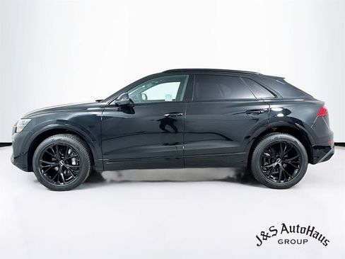 Used 2024 Audi Q8 Premium Plus w/ Premium Plus Package image 4