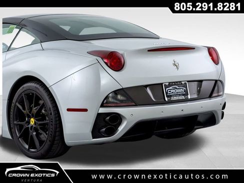 Used 2012 Ferrari California image 18