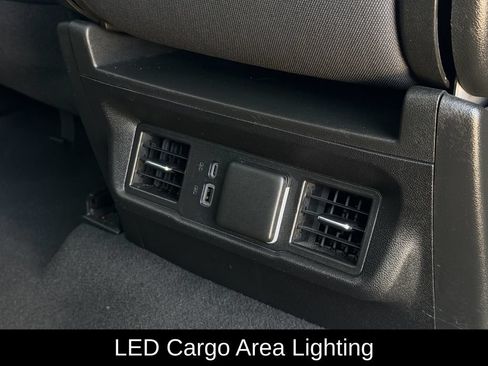 Used 2025 Chevrolet Silverado 1500 LT RWD image 35