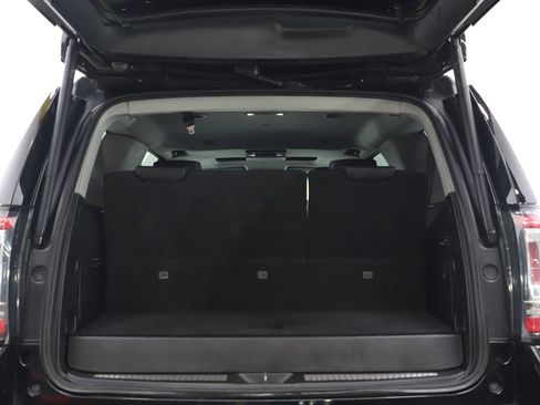 Used 2018 GMC Yukon Denali image 19