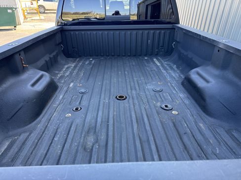 Used 2016 Ford F350 Lariat w/ Lariat Ultimate Package AWD/4WD image 39