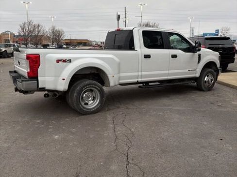 Used 2019 Ford F350 XL w/ Power Equipment Group image 5
