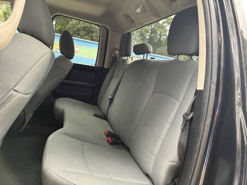 Used 2017 RAM 1500 Express RWD image 22