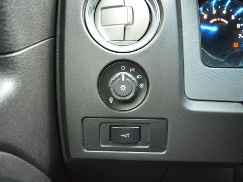 Used 2013 Ford F150 XLT w/ XLT Chrome Pkg RWD image 21