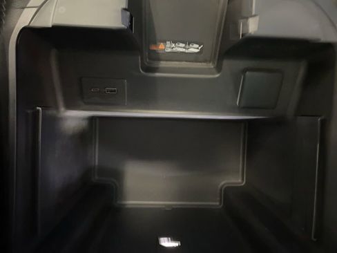 Certified 2024 GMC Sierra 1500 Denali image 9