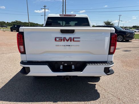 New 2026 GMC Sierra 1500 Pro w/ Graphite Edition image 18