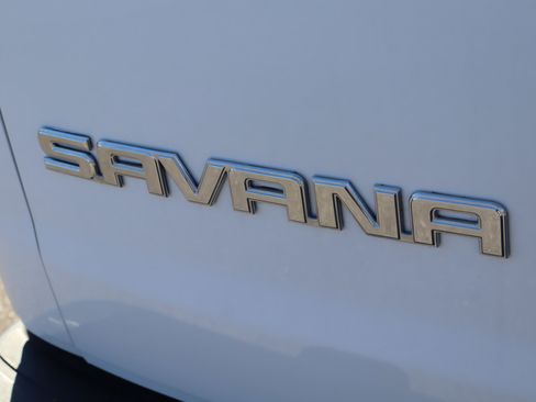 Used 2024 GMC Savana 2500 w/ Driver Convenience Package image 32