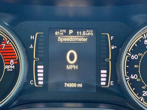 Used 2017 Jeep Cherokee 75th Anniversary image 33