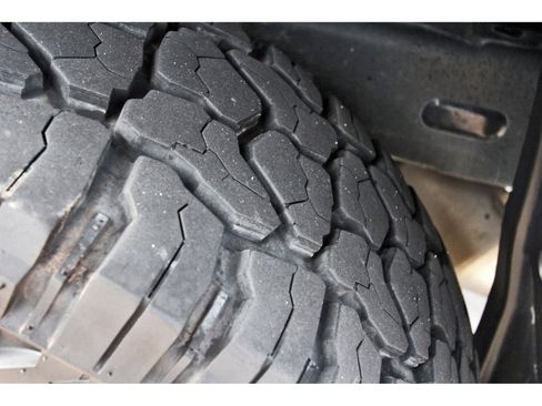 Used 2024 Toyota Tundra Limited image 33