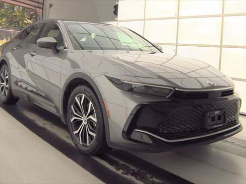 Certified 2023 Toyota Crown AWD/4WD image 1
