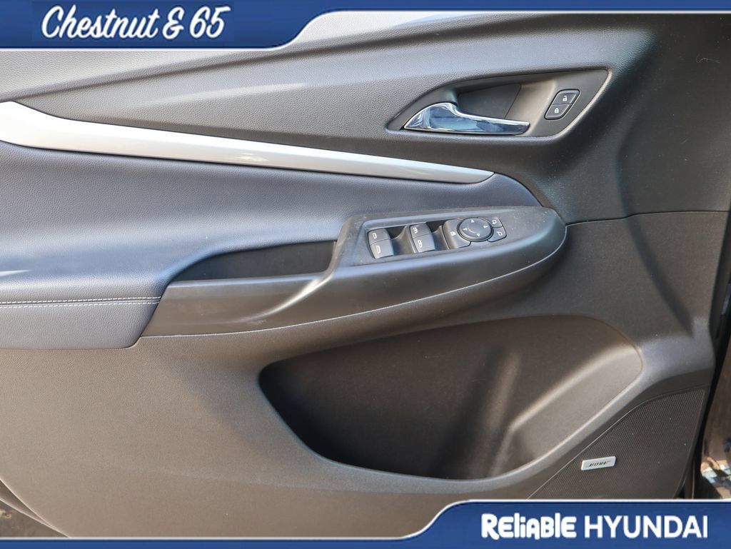 Used 2023 Chevrolet Bolt EUV Premier w/ Sun & Sound Package FWD image 20