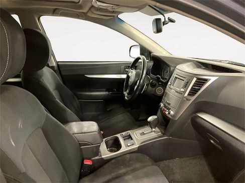 Used 2014 Subaru Outback 2.5i Premium w/ Moonroof Package image 15