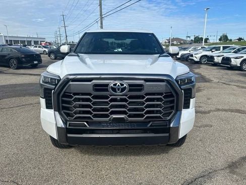 Used 2024 Toyota Tundra Platinum w/ TRD Off-Road Package AWD/4WD image 22