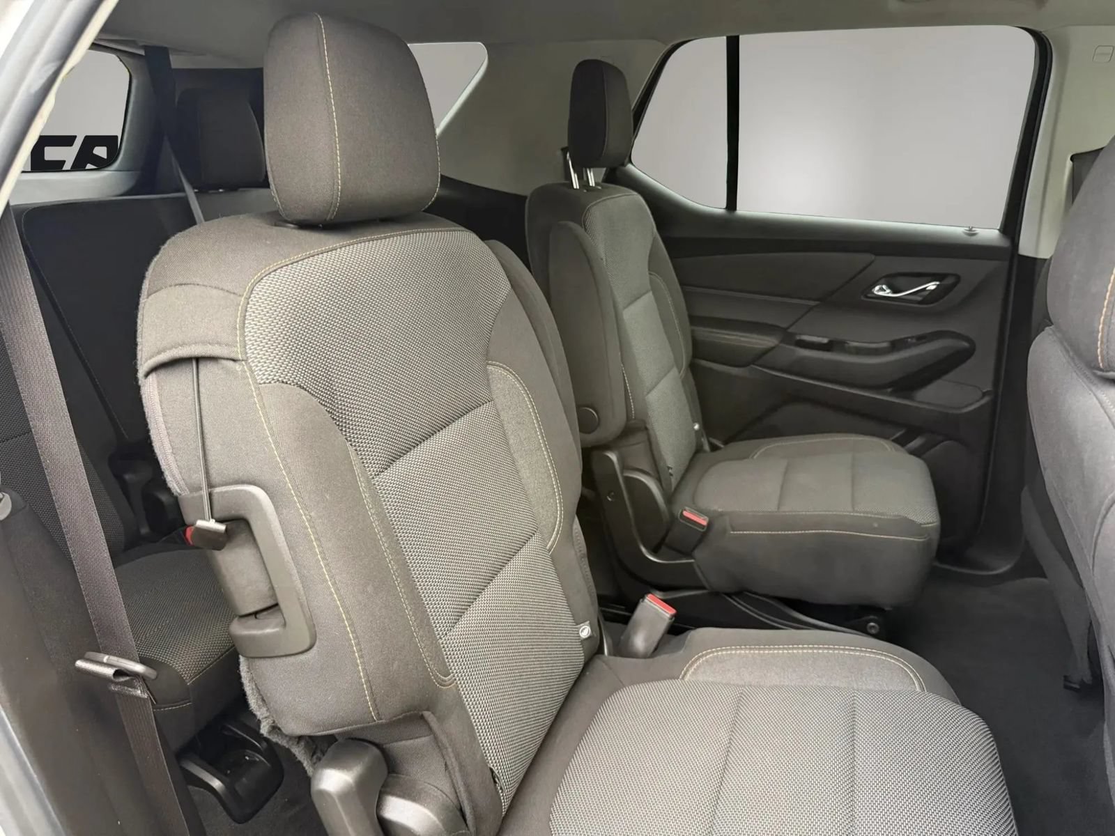 Used 2018 Chevrolet Traverse LT FWD image 31