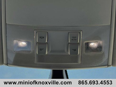 Used 2019 Volkswagen e-Golf SE image 20