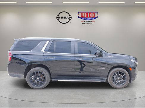 Used 2022 Chevrolet Tahoe High Country w/ Max Trailering Package AWD/4WD image 2
