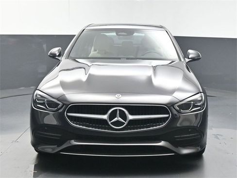 Used 2024 Mercedes-Benz C 300 Sedan image 3
