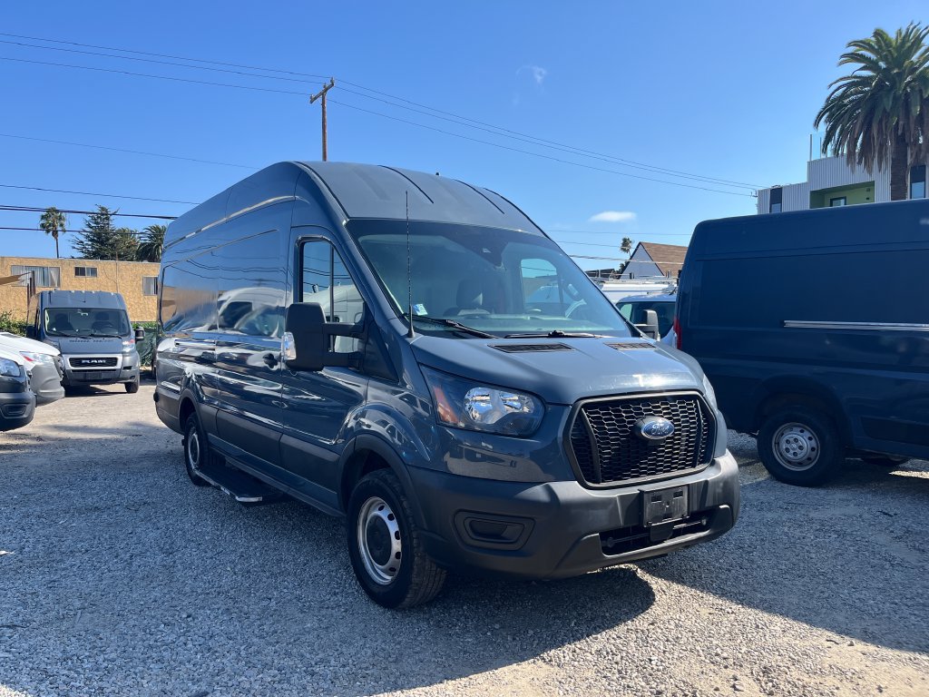 Used 2021 Ford Transit 250 148 High Roof Extended w/ Parcel Delivery Package RWD image 3