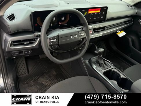 New 2026 Kia K4 FWD image 9