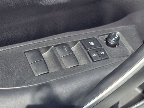 Certified 2025 Toyota Corolla SE FWD image 24