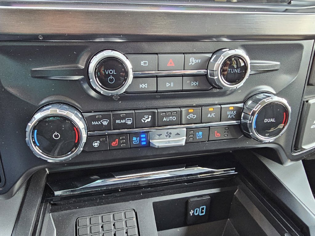 New 2026 Ford F250 Lariat w/ Lariat Premium Package AWD/4WD image 30