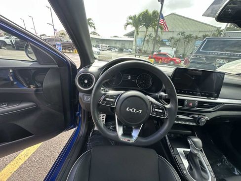 Used 2024 Kia Forte GT-Line image 11