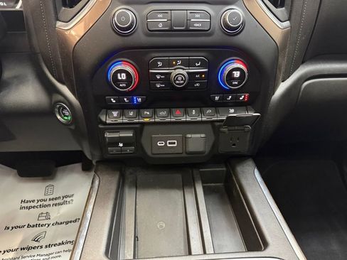 Used 2022 Chevrolet Silverado 3500 High Country w/ Technology Package image 20