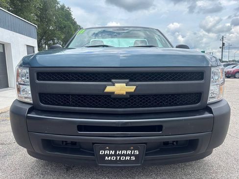 Used 2011 Chevrolet Silverado 1500 W/T RWD image 3