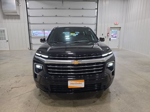 Used 2026 Chevrolet Traverse High Country w/ LPO, Floor Liner Package AWD/4WD image 3