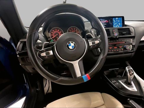 Used 2016 BMW M235i Convertible RWD image 5