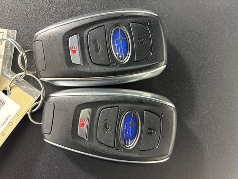 Certified 2025 Subaru Forester Limited AWD/4WD image 36