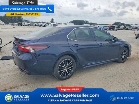 Used 2021 Toyota Camry SE image 4