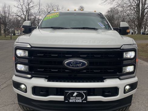 Used 2023 Ford F250 Lariat w/ Sport Appearance Package image 2