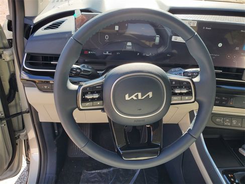 New 2026 Kia Carnival SX Prestige image 14