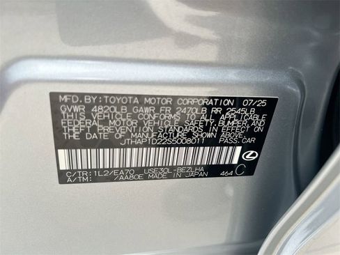 Certified 2025 Lexus IS 500 image 23