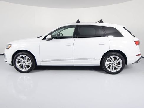 Used 2023 Audi Q7 3.0T Premium Plus AWD/4WD image 2