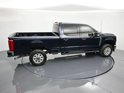 Certified 2024 Ford F250 XLT w/ FX4 Off-Road Package image 30