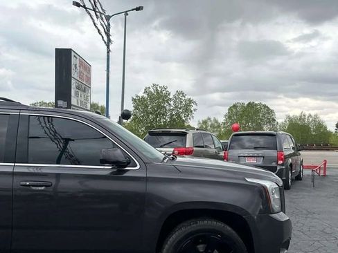 Used 2015 GMC Yukon SLT w/ Open Road Package AWD/4WD image 28