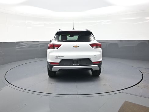 Used 2023 Chevrolet TrailBlazer LT w/ Convenience Package image 4