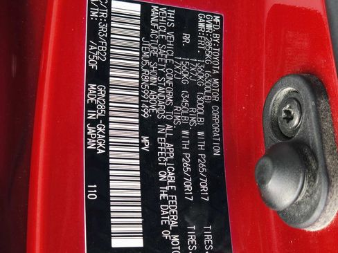 Used 2022 Toyota 4Runner SR5 AWD/4WD image 41