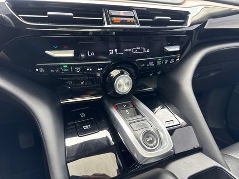 Used 2022 Acura MDX SH-AWD w/ Technology Package image 23
