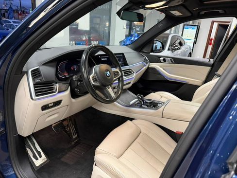 Used 2021 BMW X5 xDrive40i w/ M Sport Package image 46