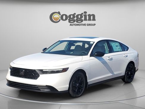 New 2025 Honda Accord SE image 2