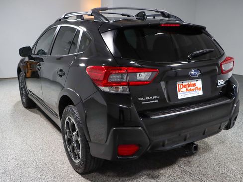 Used 2021 Subaru Crosstrek 2.0i Premium image 9