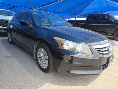 Used 2012 Honda Accord LX image 2