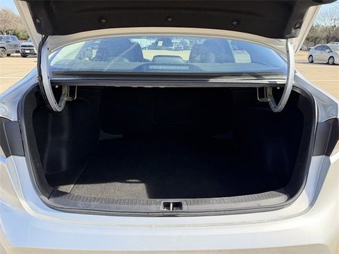 Certified 2024 Toyota Corolla LE image 28