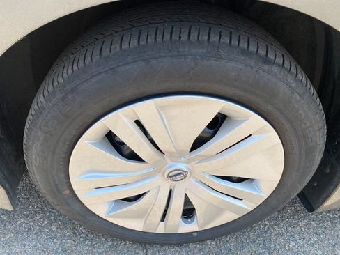 Certified 2025 Nissan Leaf S FWD image 25
