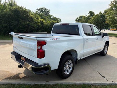 Used 2026 Chevrolet Silverado 1500 LT AWD/4WD image 9